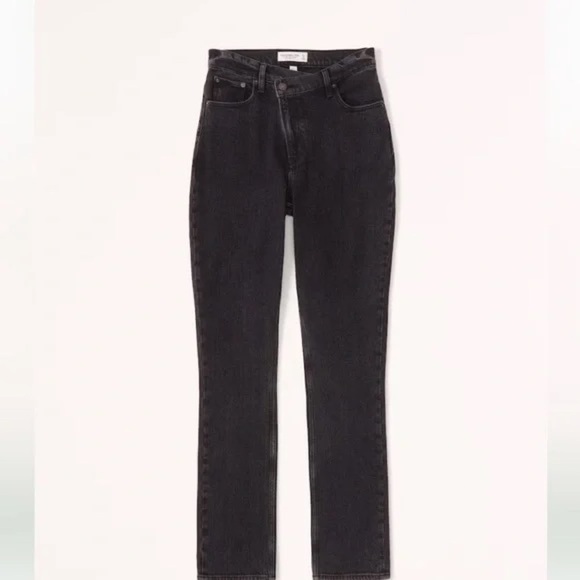 NEW Abercrombie The 90s Straight Ultra High Rise Black Jeans Size 34 Short - Picture 11 of 11